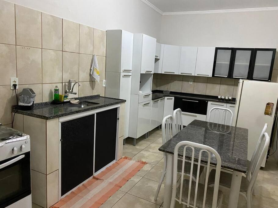 Casa S Benedito Familiar -6Min Basilica Aparecida Aparecida  Zewnętrze zdjęcie